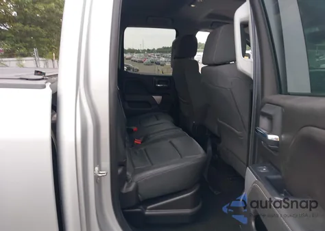 2018 Chevrolet Silverado 1500 2Lt from USA, damaged, VIN 1GCVKREC7JZ355168